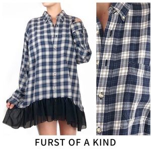 Oversized Navy Gray White Flannel w Ruffled Hem